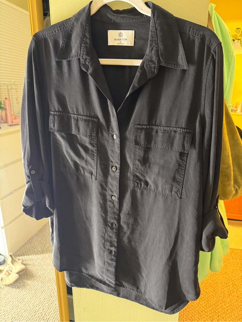 Aritzia Utilty shirt